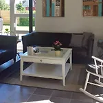 8 Person In Vaeggerlose * Bøtø By