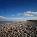 8 Person In Vaeggerlose Bøtø By