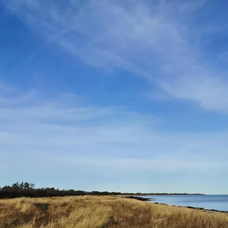 8 Person In Vaeggerlose בית נופש Bøtø By